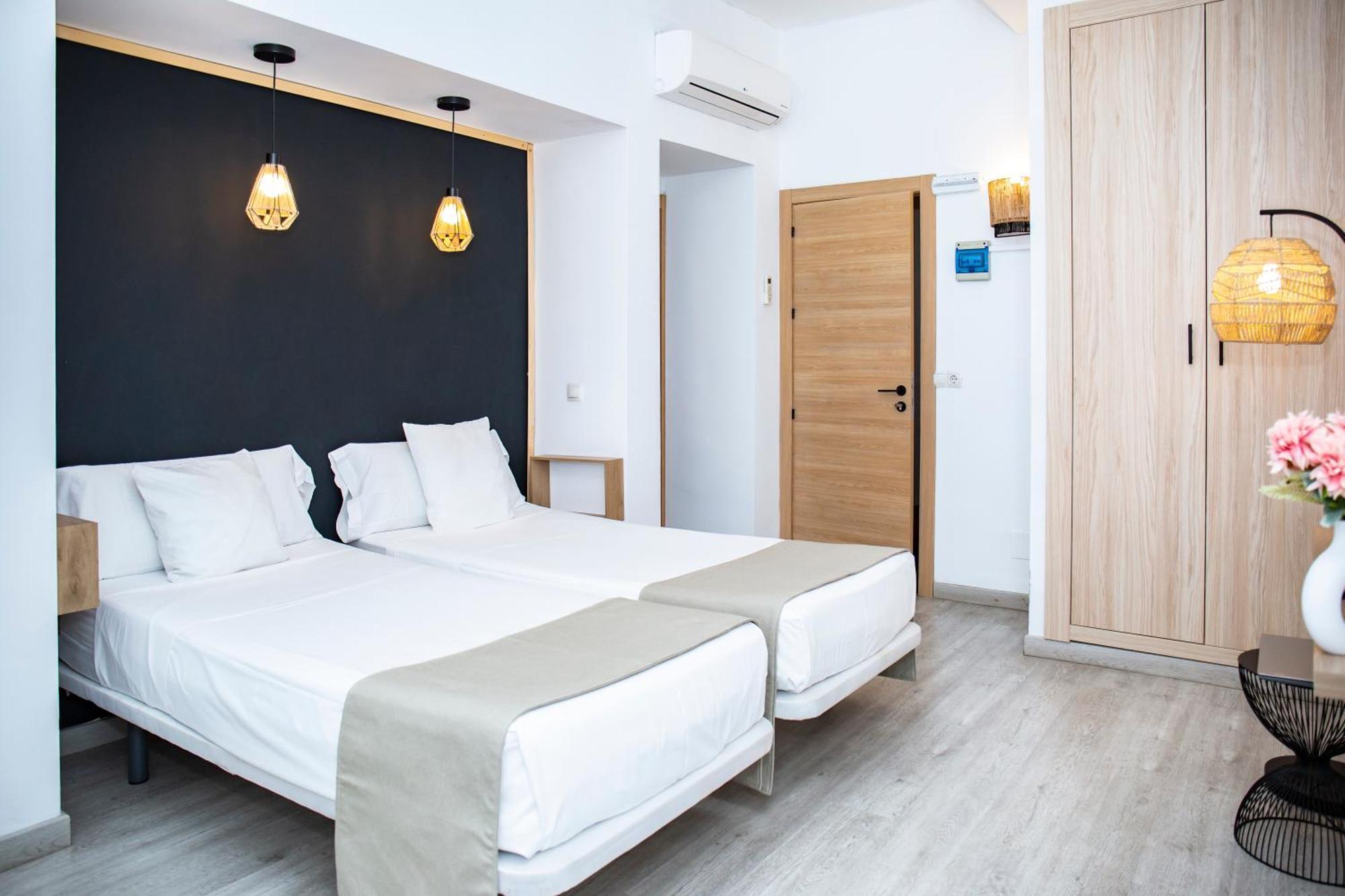 Pensión Casa Dalia 3*